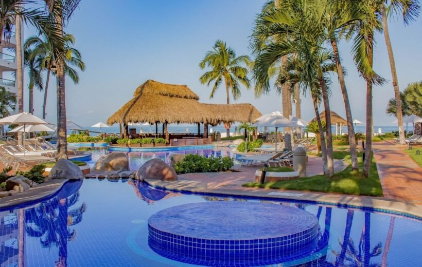 HOTEL PLAZA PELICANOS GRAND